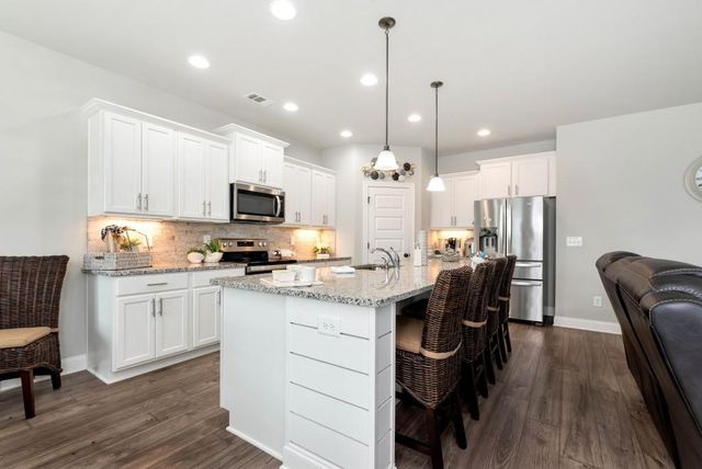 1311 Calgary Lake Drive, Winder, GA 30680