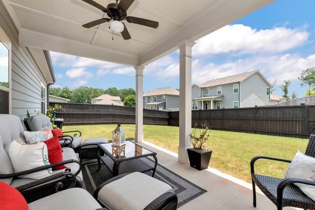 1311 Calgary Lake Drive, Winder, GA 30680