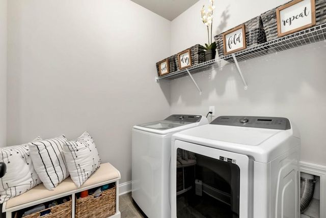 1311 Calgary Lake Drive, Winder, GA 30680