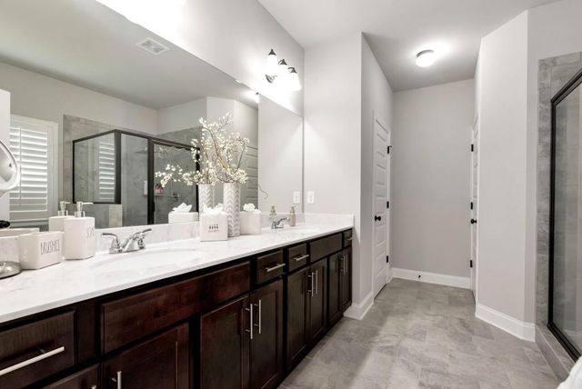 1311 Calgary Lake Drive, Winder, GA 30680