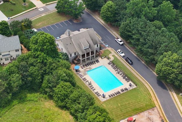 1311 Calgary Lake Drive, Winder, GA 30680