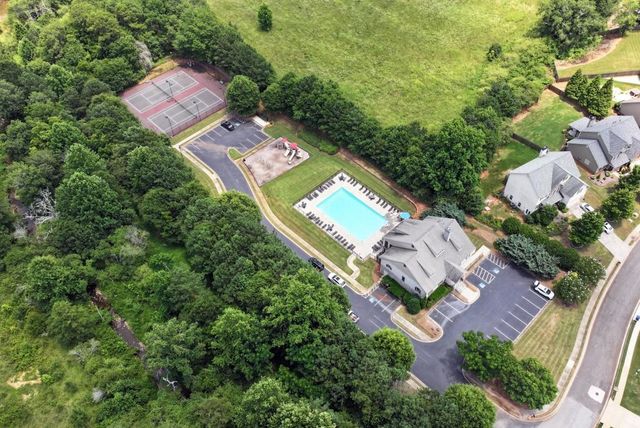 1311 Calgary Lake Drive, Winder, GA 30680