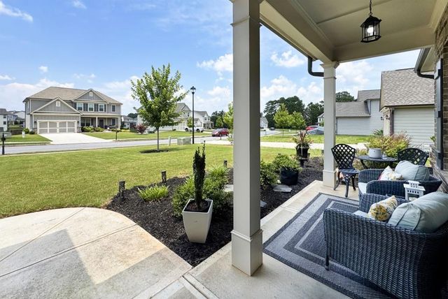 1311 Calgary Lake Drive, Winder, GA 30680