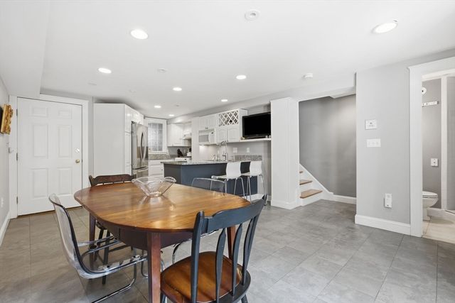 35 Winthrop Street 1, Boston, MA 02129