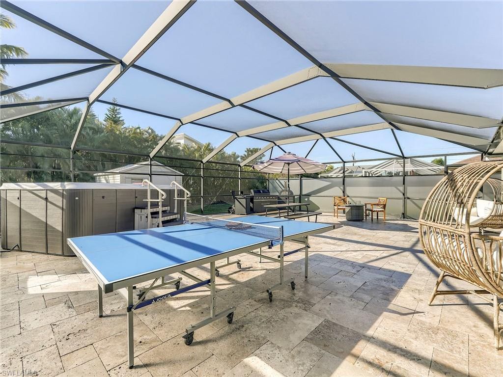 Image 10 of property listing at 1190 SW 57th ST, Cape Coral, FL 33914