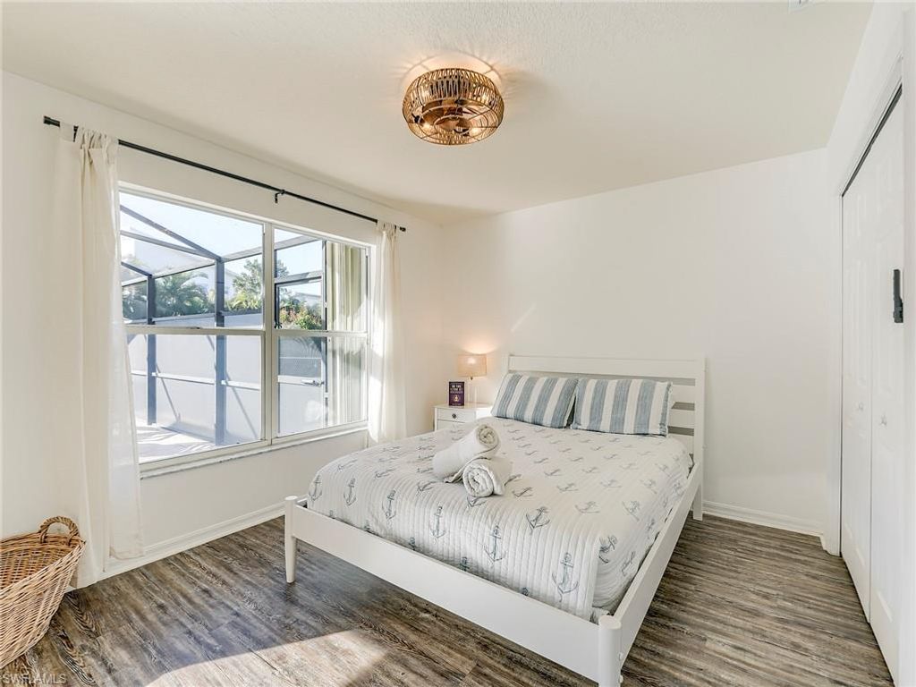 Image 29 of property listing at 1190 SW 57th ST, Cape Coral, FL 33914