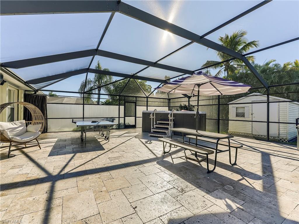 Image 9 of property listing at 1190 SW 57th ST, Cape Coral, FL 33914