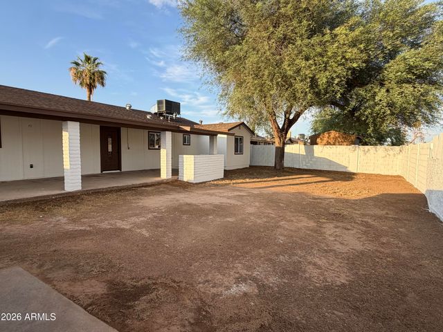 6829 W MONTE VISTA Road, Phoenix, AZ 85035