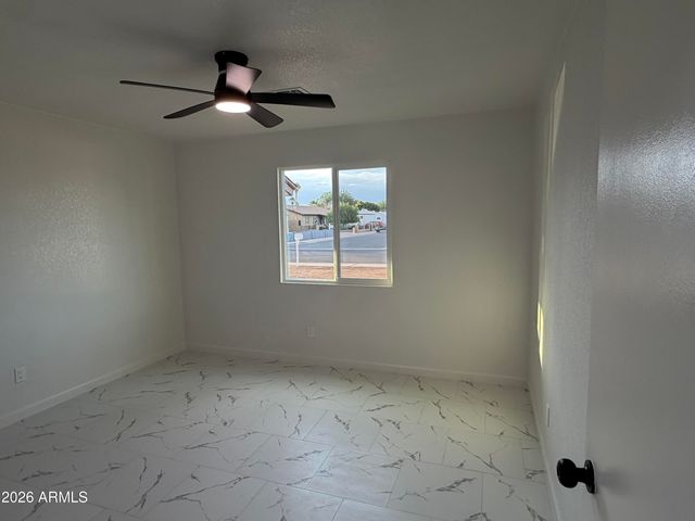 6829 W MONTE VISTA Road, Phoenix, AZ 85035