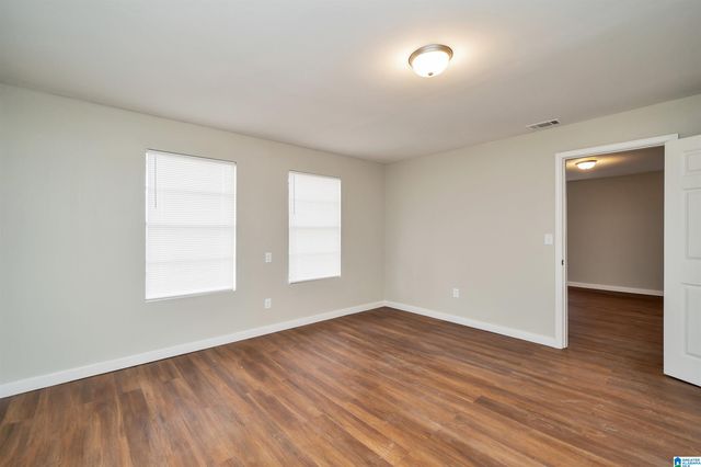 2815 FAIRFAX AVENUE, Bessemer, AL 35020