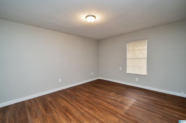2815 FAIRFAX AVENUE, Bessemer, AL 35020