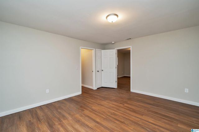 2815 FAIRFAX AVENUE, Bessemer, AL 35020