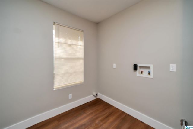 2815 FAIRFAX AVENUE, Bessemer, AL 35020
