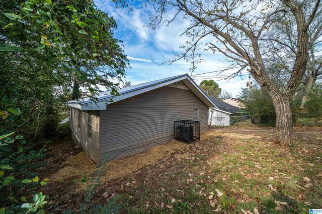 2815 FAIRFAX AVENUE, Bessemer, AL 35020