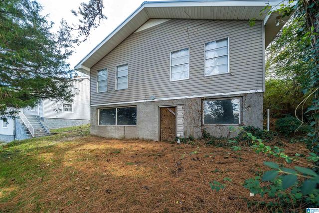 2815 FAIRFAX AVENUE, Bessemer, AL 35020