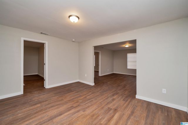 2815 FAIRFAX AVENUE, Bessemer, AL 35020