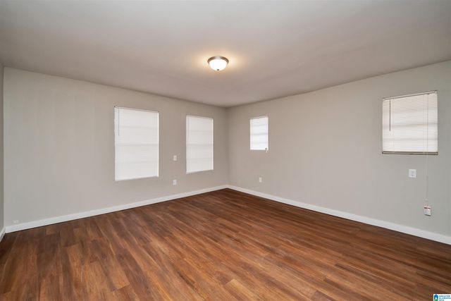 2815 FAIRFAX AVENUE, Bessemer, AL 35020