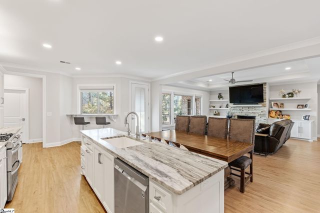 445 World Tour Drive, Inman, SC 29349