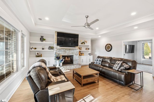 445 World Tour Drive, Inman, SC 29349