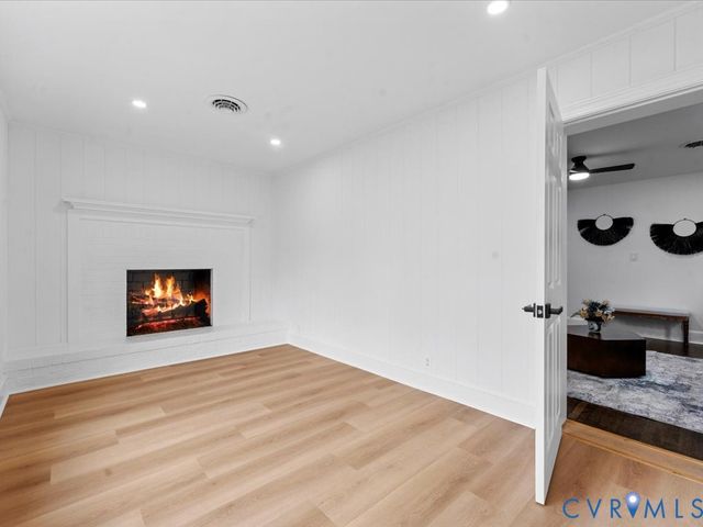 2203 Grant St, Hopewell, VA 23860