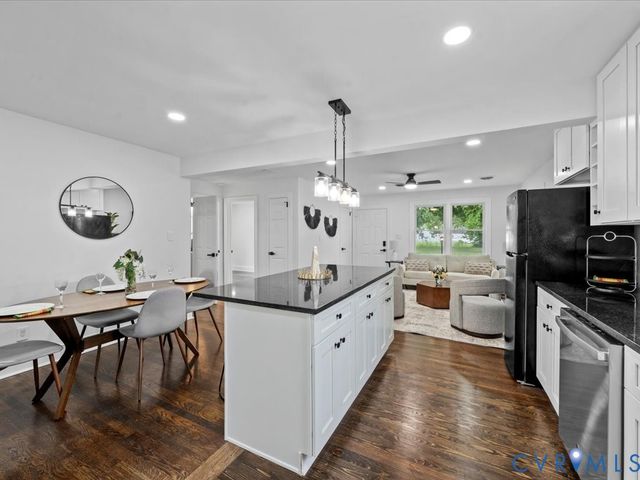2203 Grant St, Hopewell, VA 23860