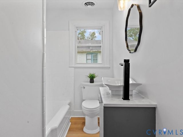 2203 Grant St, Hopewell, VA 23860