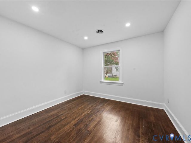 2203 Grant St, Hopewell, VA 23860