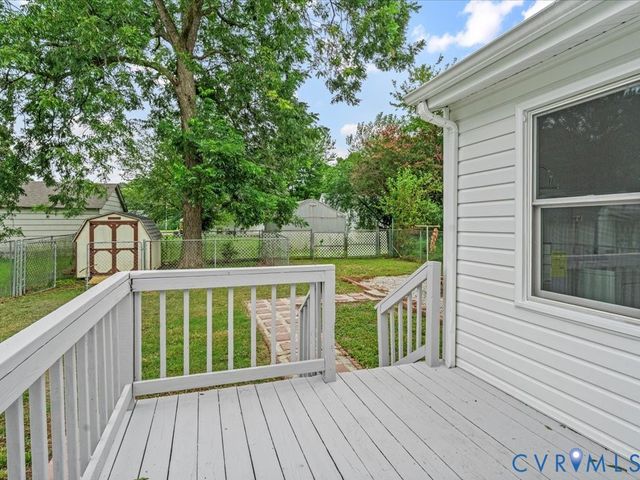 2203 Grant St, Hopewell, VA 23860