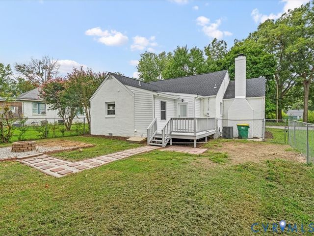 2203 Grant St, Hopewell, VA 23860