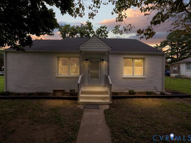 2203 Grant St, Hopewell, VA 23860