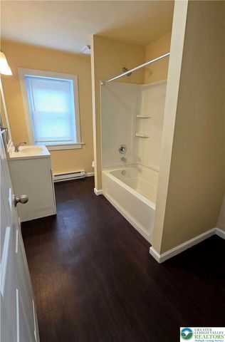 230 Wood Street, Catasauqua Boro, PA 18032