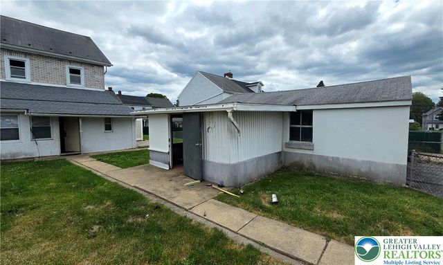 230 Wood Street, Catasauqua Boro, PA 18032