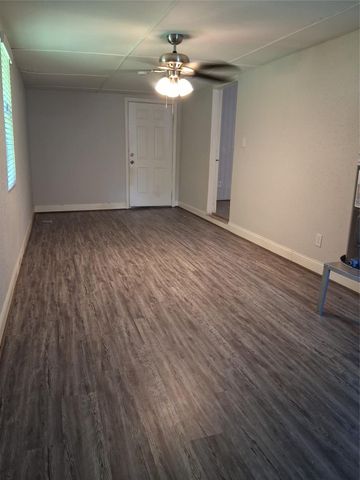26445 E Lazy Ln, Magnolia, TX 77355