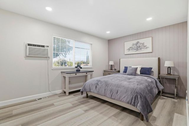 812 Blossom Hill Road 2, San Jose, CA 95123