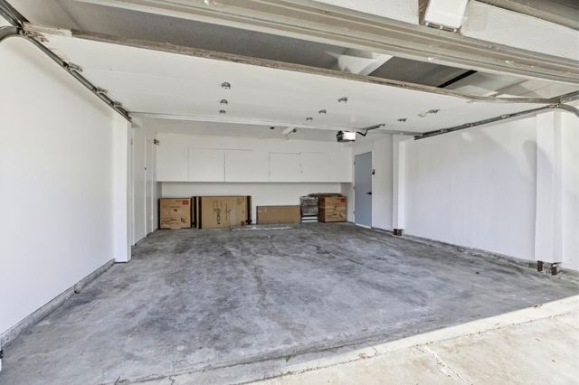 812 Blossom Hill Road 2, San Jose, CA 95123