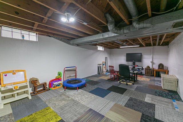 1105 MADISON STREET, Little Chute, WI 54140