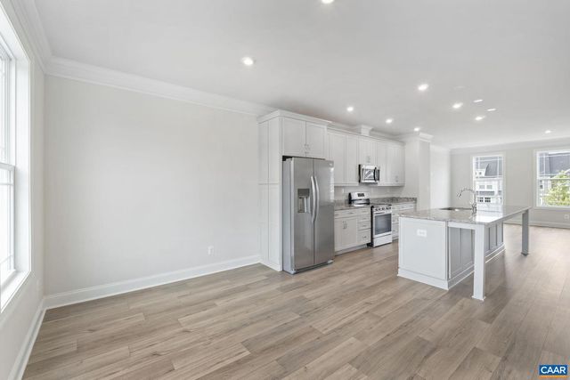 770 PARK RIDGE DR, Crozet, VA 22932