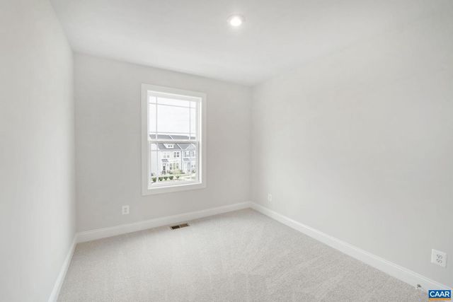 770 PARK RIDGE DR, Crozet, VA 22932