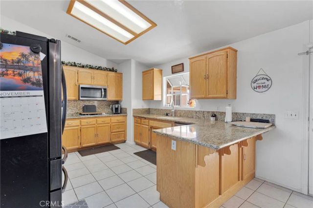 18575 Atlantic Street, Hesperia, CA 92345