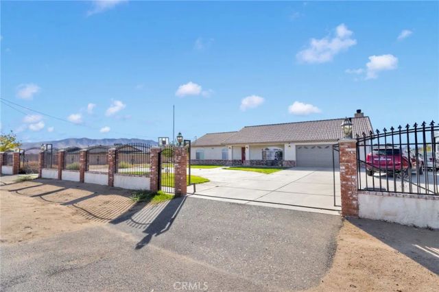 18575 Atlantic Street, Hesperia, CA 92345