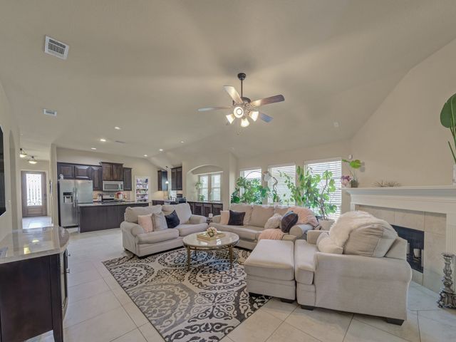 4312 Carnation Lane, Mansfield, TX 76063