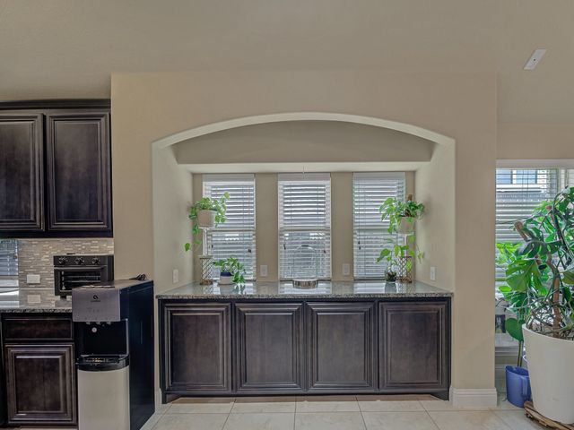 4312 Carnation Lane, Mansfield, TX 76063