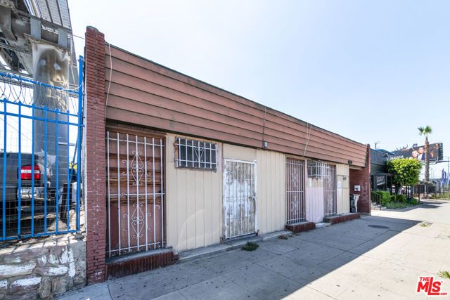 1430 S La Brea Avenue, Los Angeles, CA 90019