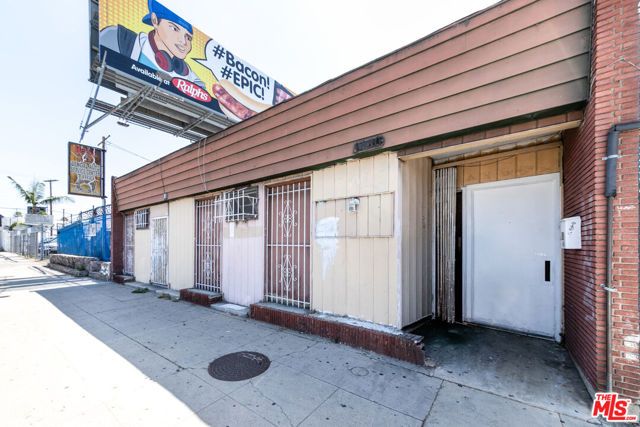 1430 S La Brea Avenue, Los Angeles, CA 90019