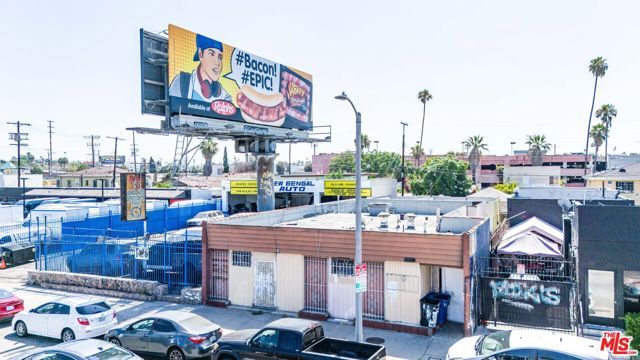1430 S La Brea Avenue, Los Angeles, CA 90019