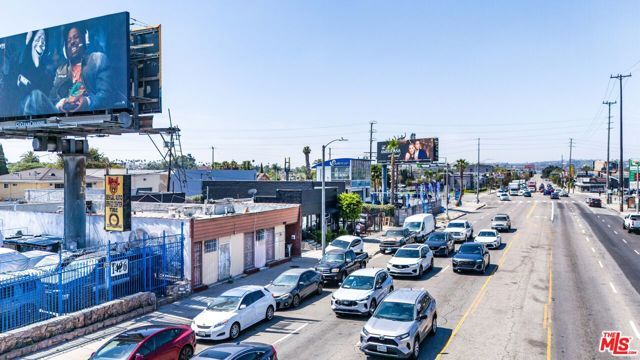 1430 S La Brea Avenue, Los Angeles, CA 90019