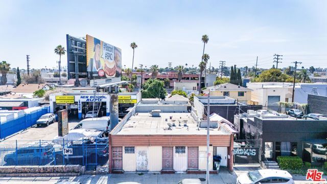 1430 S La Brea Avenue, Los Angeles, CA 90019