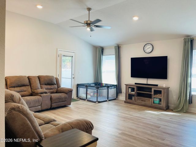 7865 WYOMING Street, Jacksonville, FL 32220