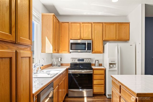 3418 NW 30th Circle, Camas, WA 98607