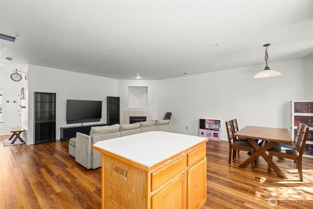 3418 NW 30th Circle, Camas, WA 98607